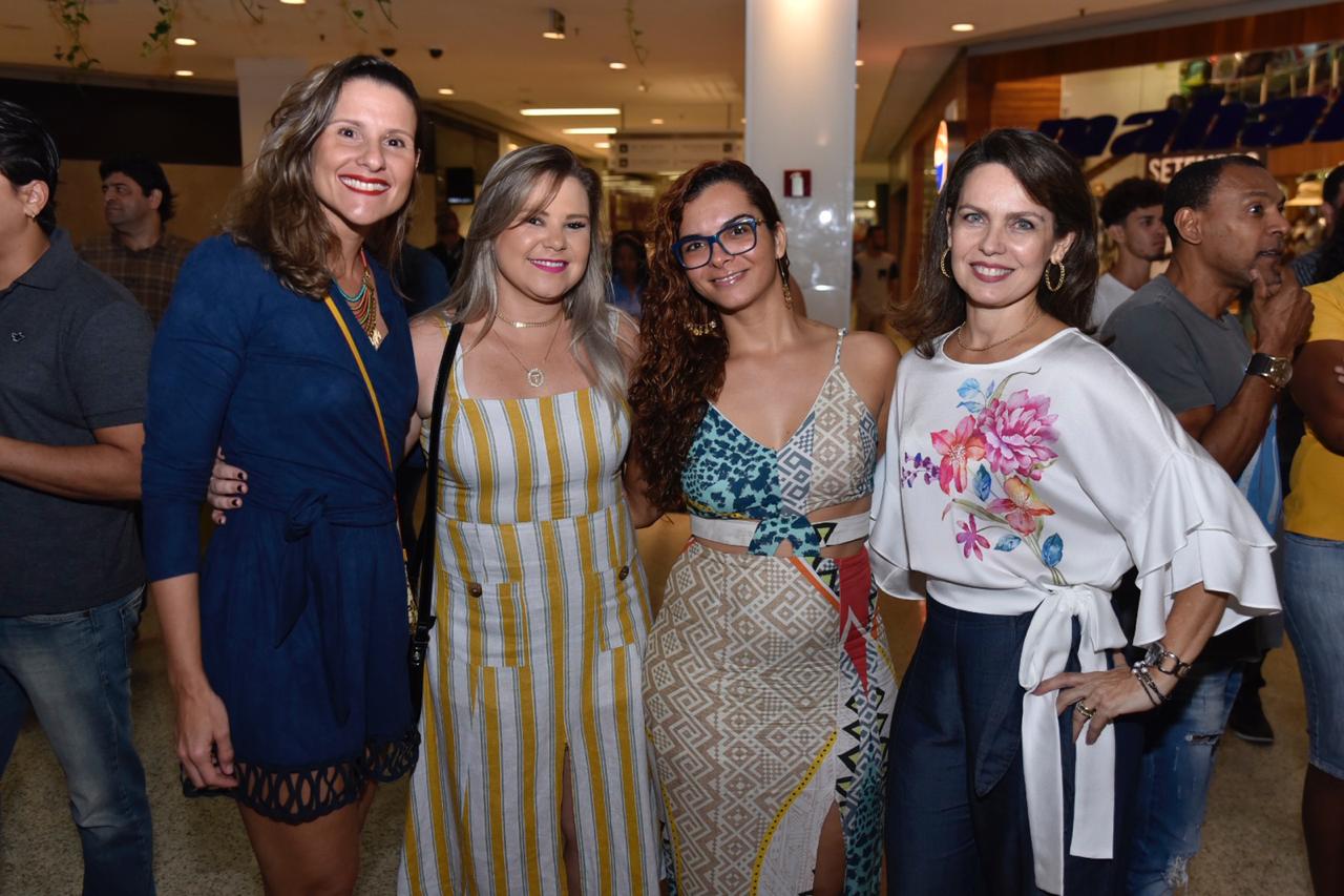  Carla Maria Lima, Tamiris Belmond, Luana Mesquita e Ana Elisa Lyra           